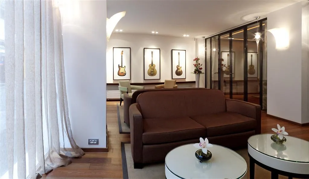 Hotel Le Colisee Paris