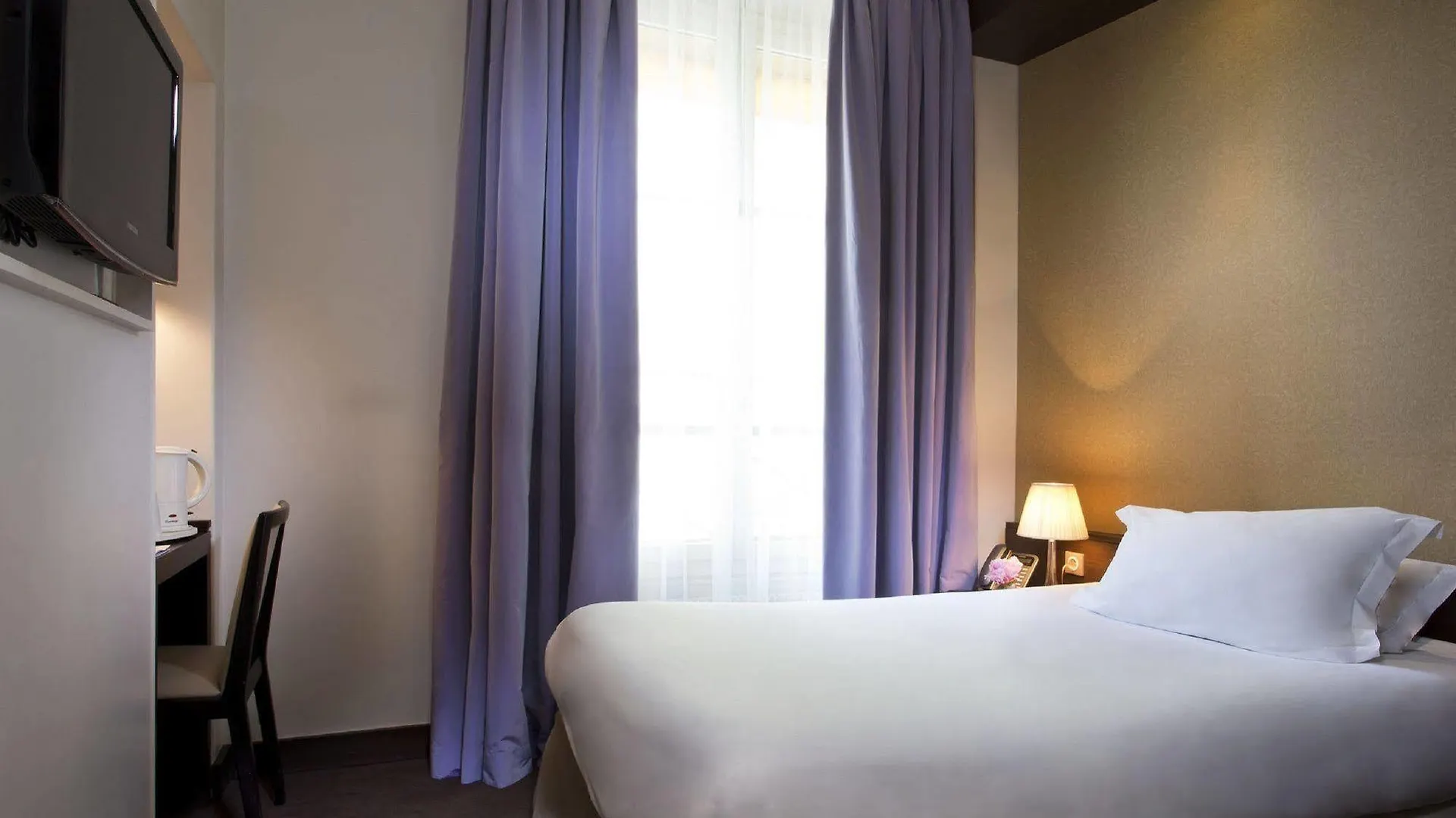 Hotel Le Colisee 3*